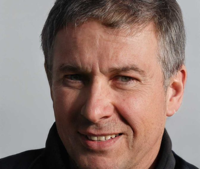 Алекс Градин